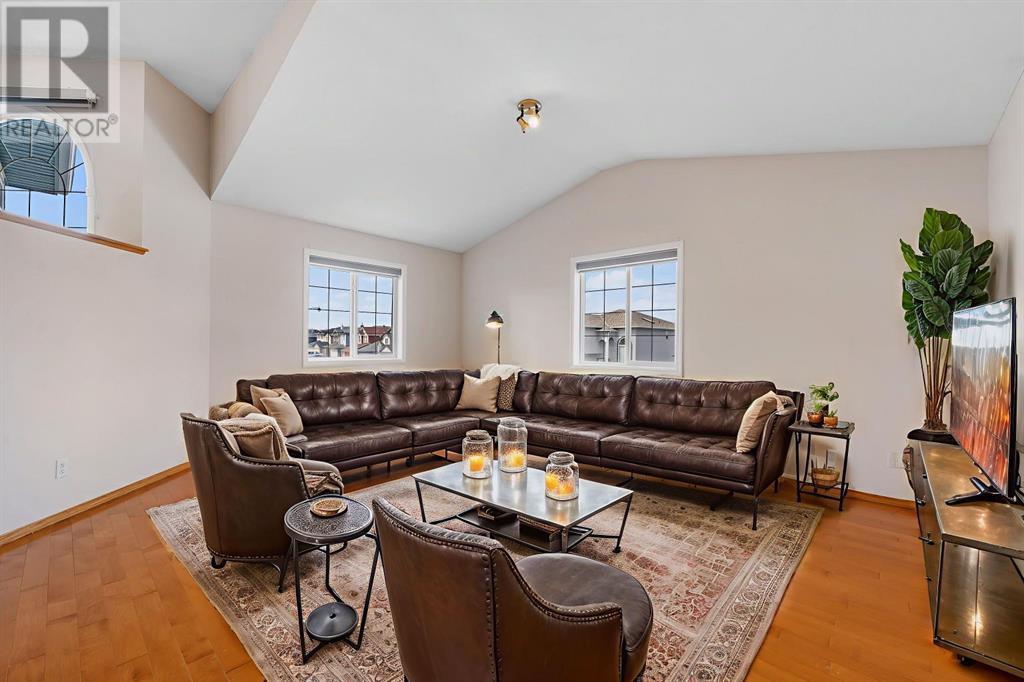 81 Taracove Crescent NE, Calgary, Alberta