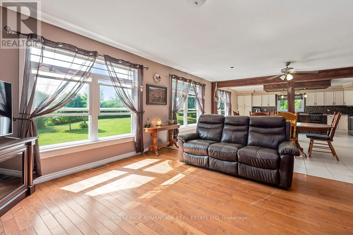 Photo 15 of 541 Pioneer Road, Merrickvillewolford ON