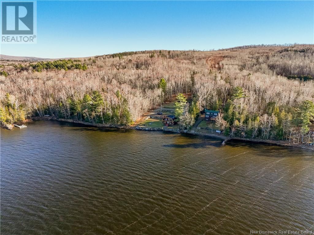 41 OLD BIRCH LANE - 37