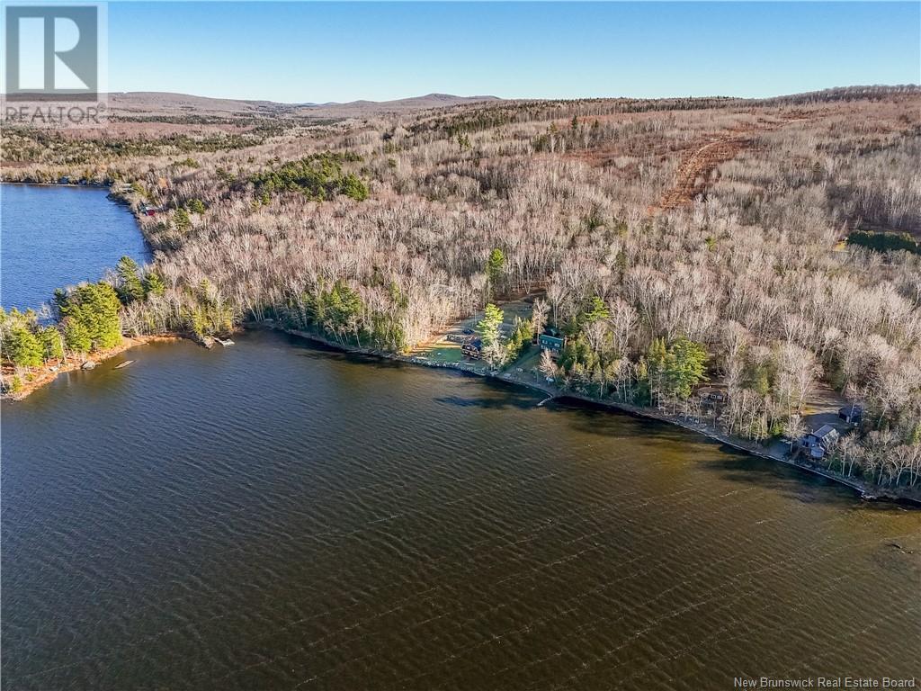 41 OLD BIRCH LANE - 41