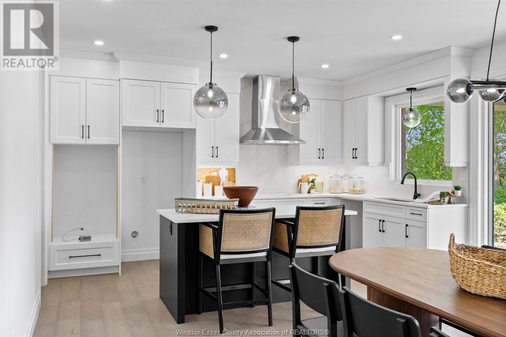 Photo 11 of 1223 Campana Crescent, Lakeshore ON