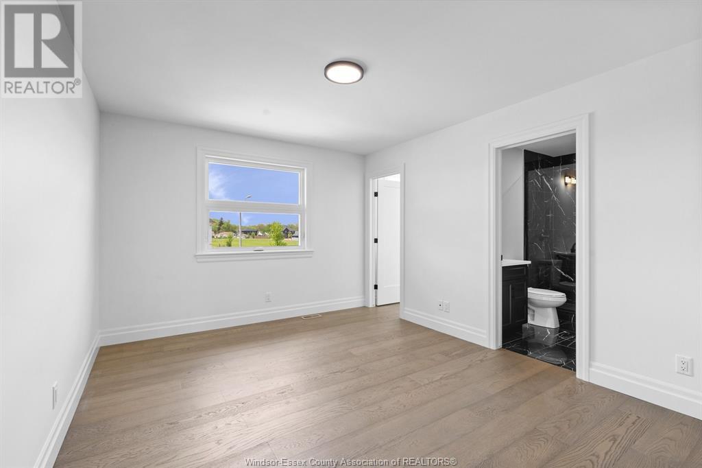 Photo 20 of 1223 Campana Crescent, Lakeshore ON