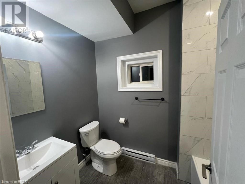 Photo 9 of 12 Main Street E Unit 3, Selkirk ON