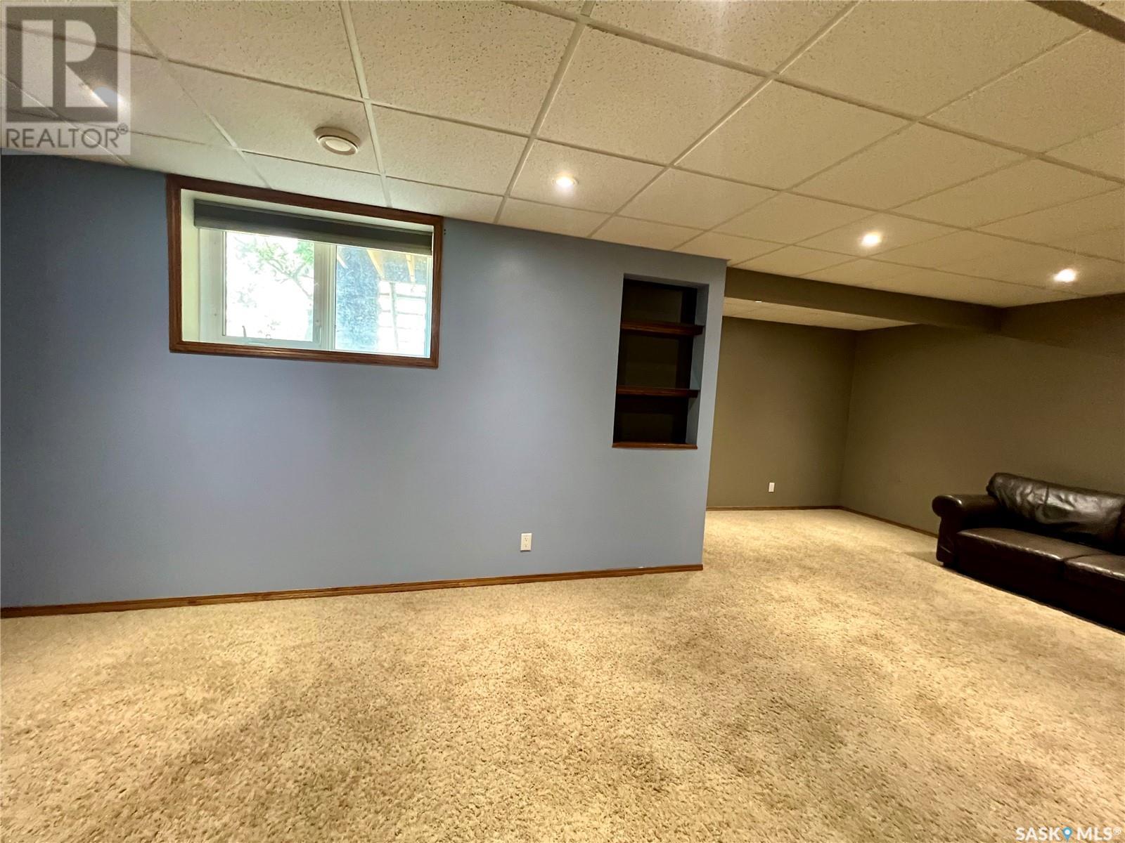 Single Family House Bungalow for Sale in  th AVENUE NW Swift Current 