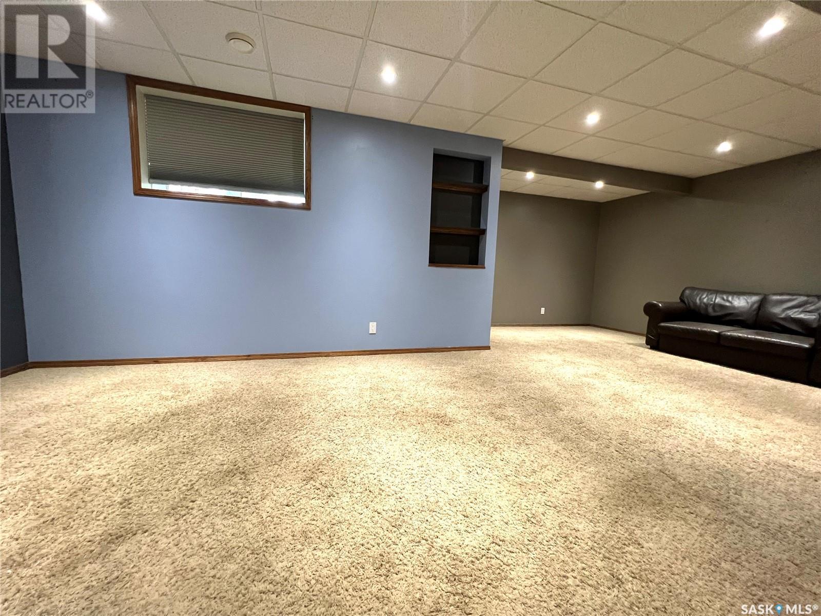 Single Family House Bungalow for Sale in  th AVENUE NW Swift Current 