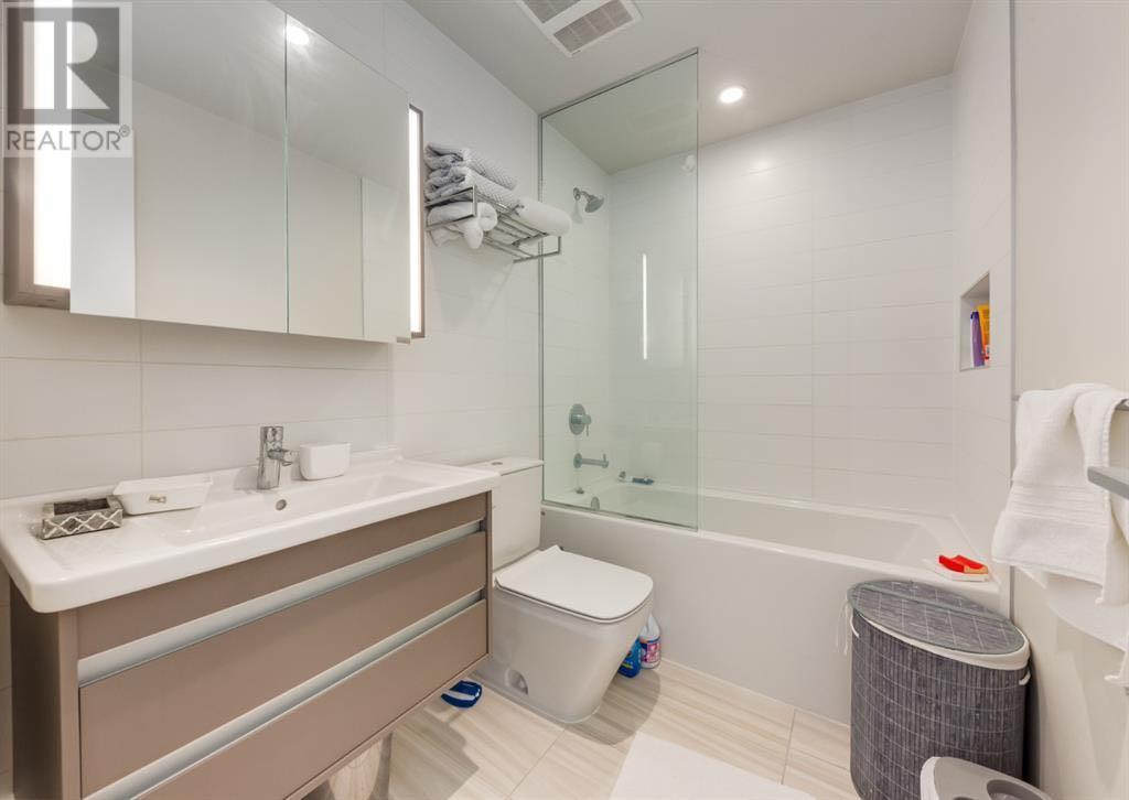 Single Family House for Sale in    Avenue SW Beltline Calgary 