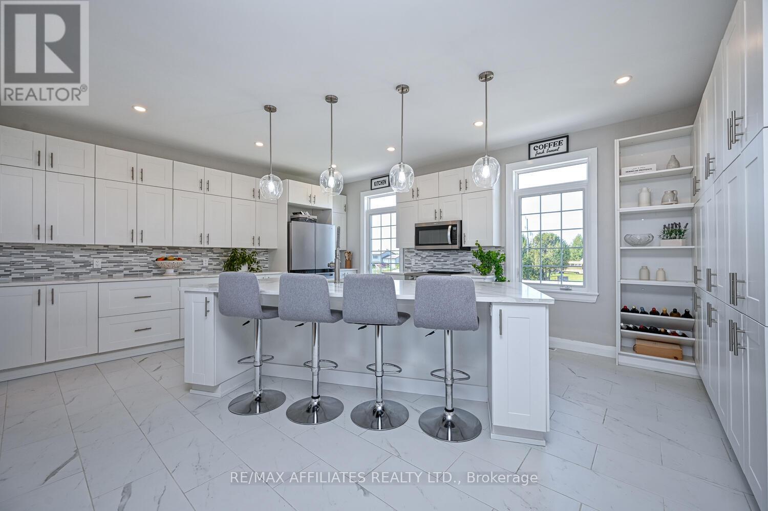 Photo 17 of 2064 Rosedale Road N, Montague ON