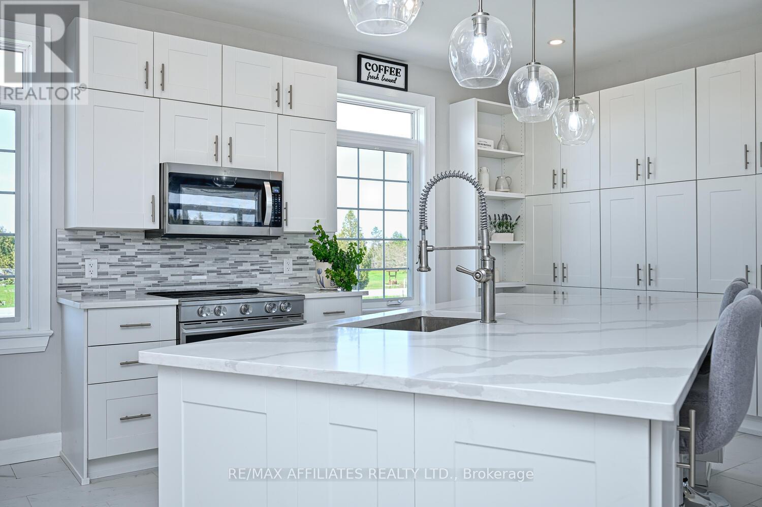 Photo 20 of 2064 Rosedale Road N, Montague ON