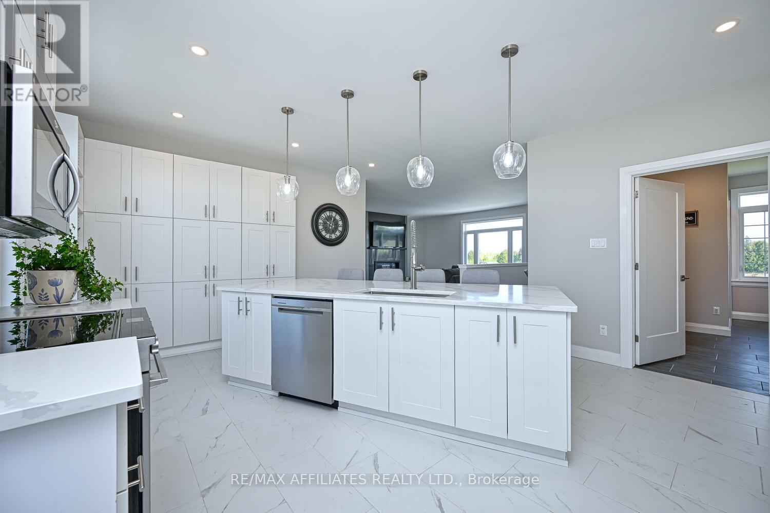 Photo 21 of 2064 Rosedale Road N, Montague ON