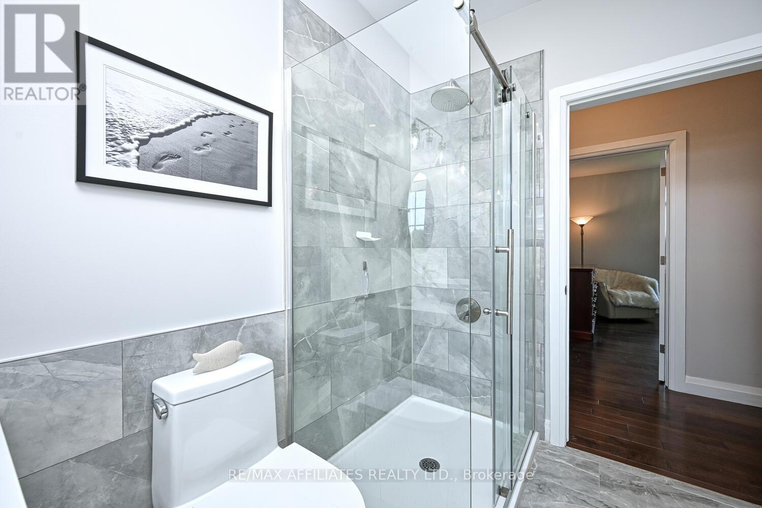 Photo 31 of 2064 Rosedale Road N, Montague ON