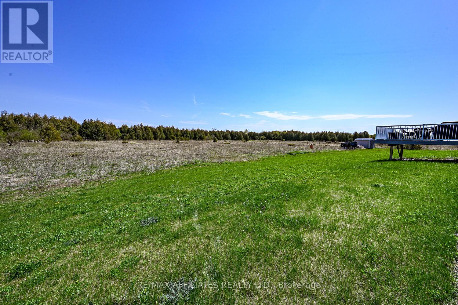 Photo 44 of 2064 Rosedale Road N, Montague ON