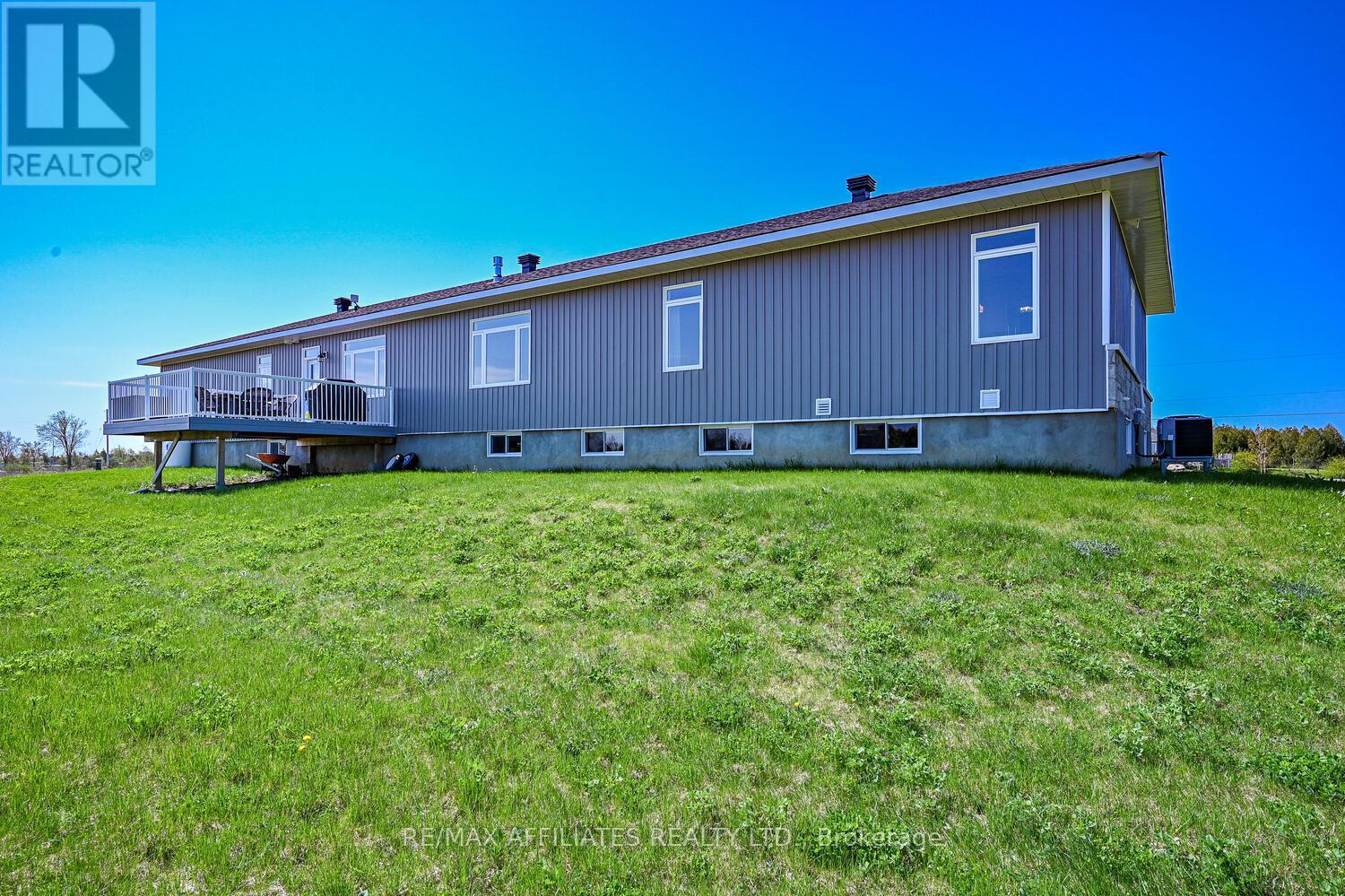 Photo 46 of 2064 Rosedale Road N, Montague ON
