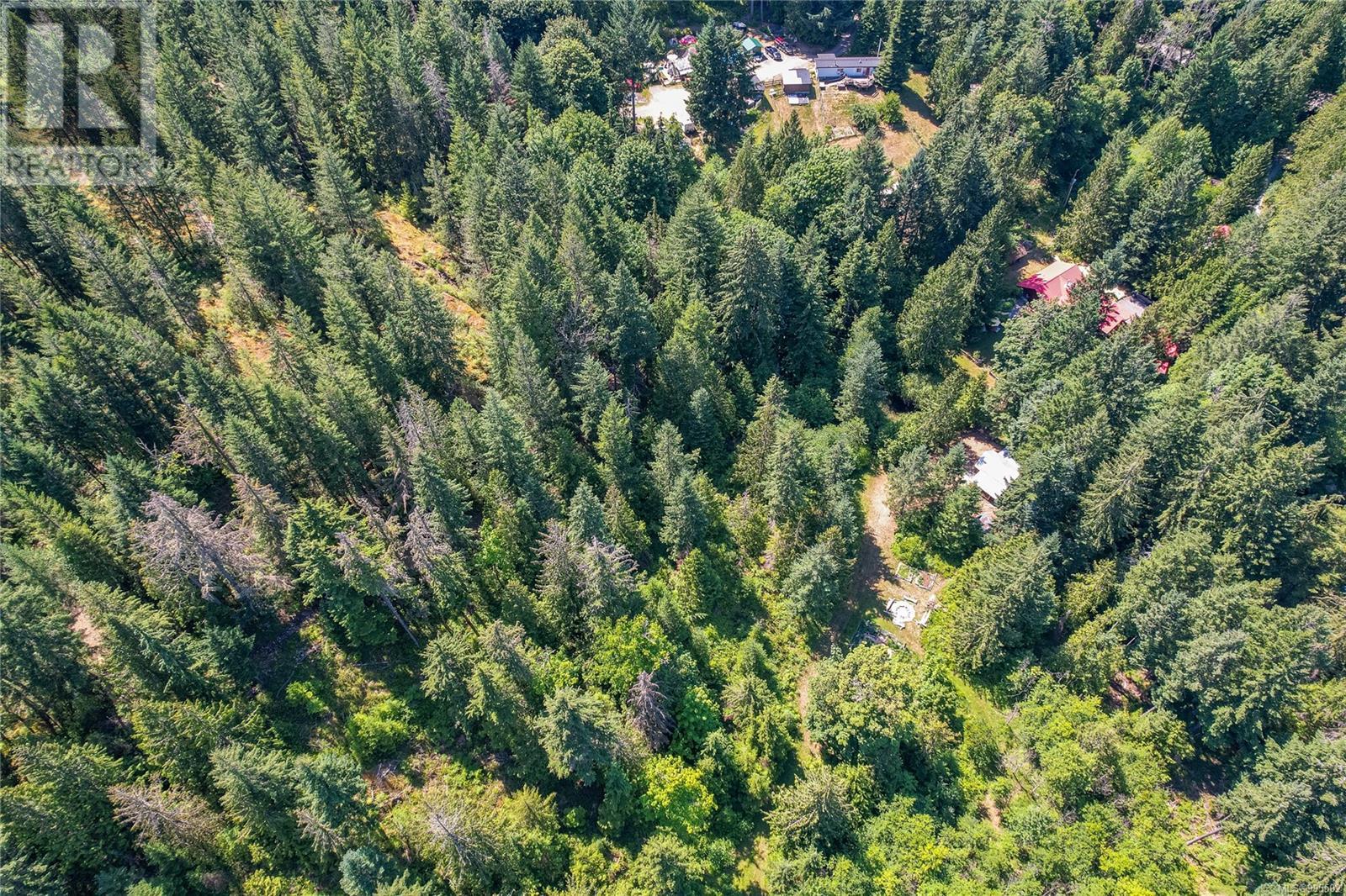 5970 Stoltze Rd, Duncan