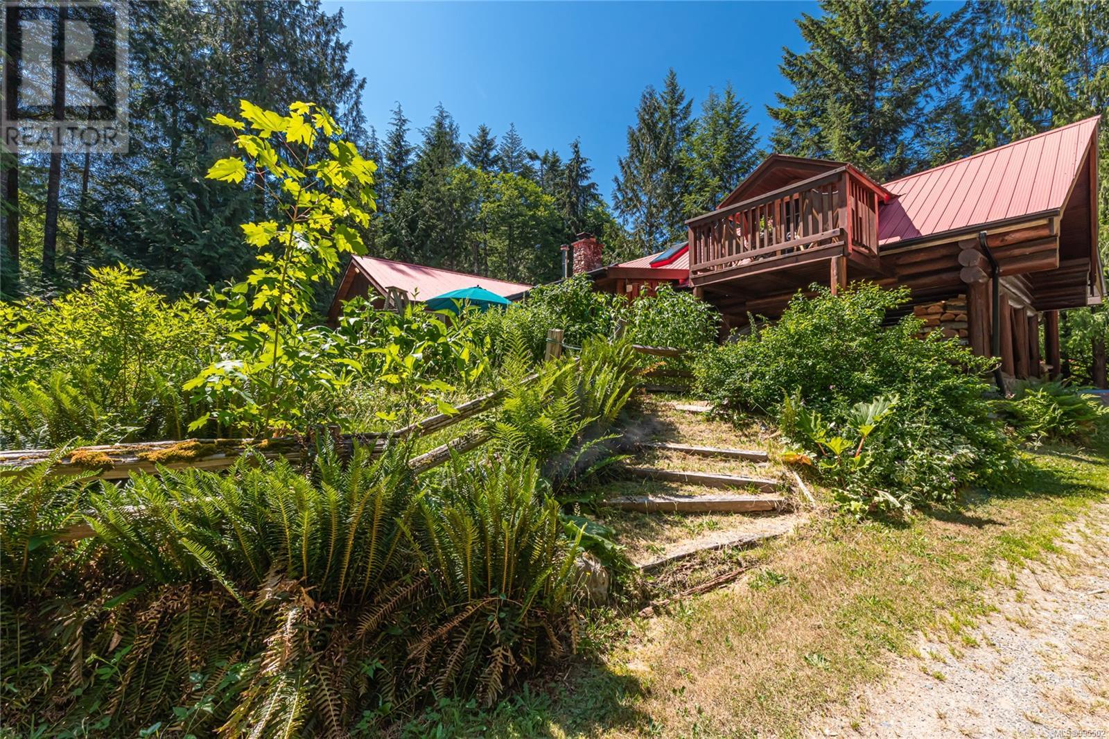 5970 Stoltze Rd, Duncan