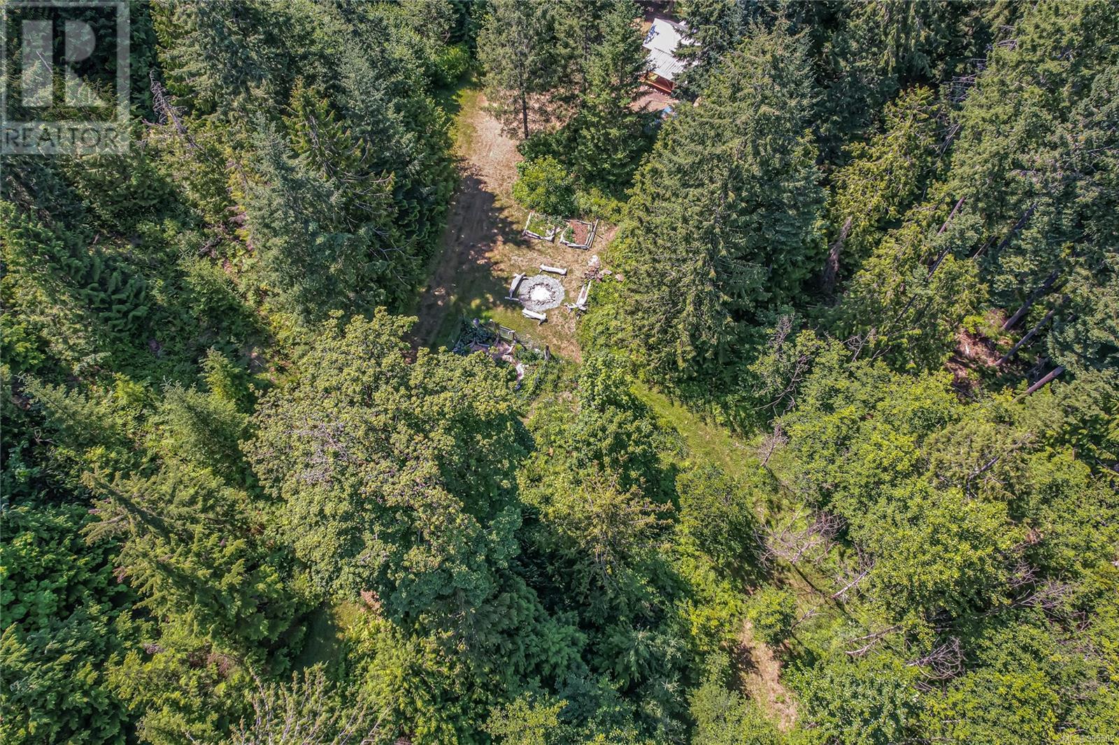 5970 Stoltze Rd, Duncan