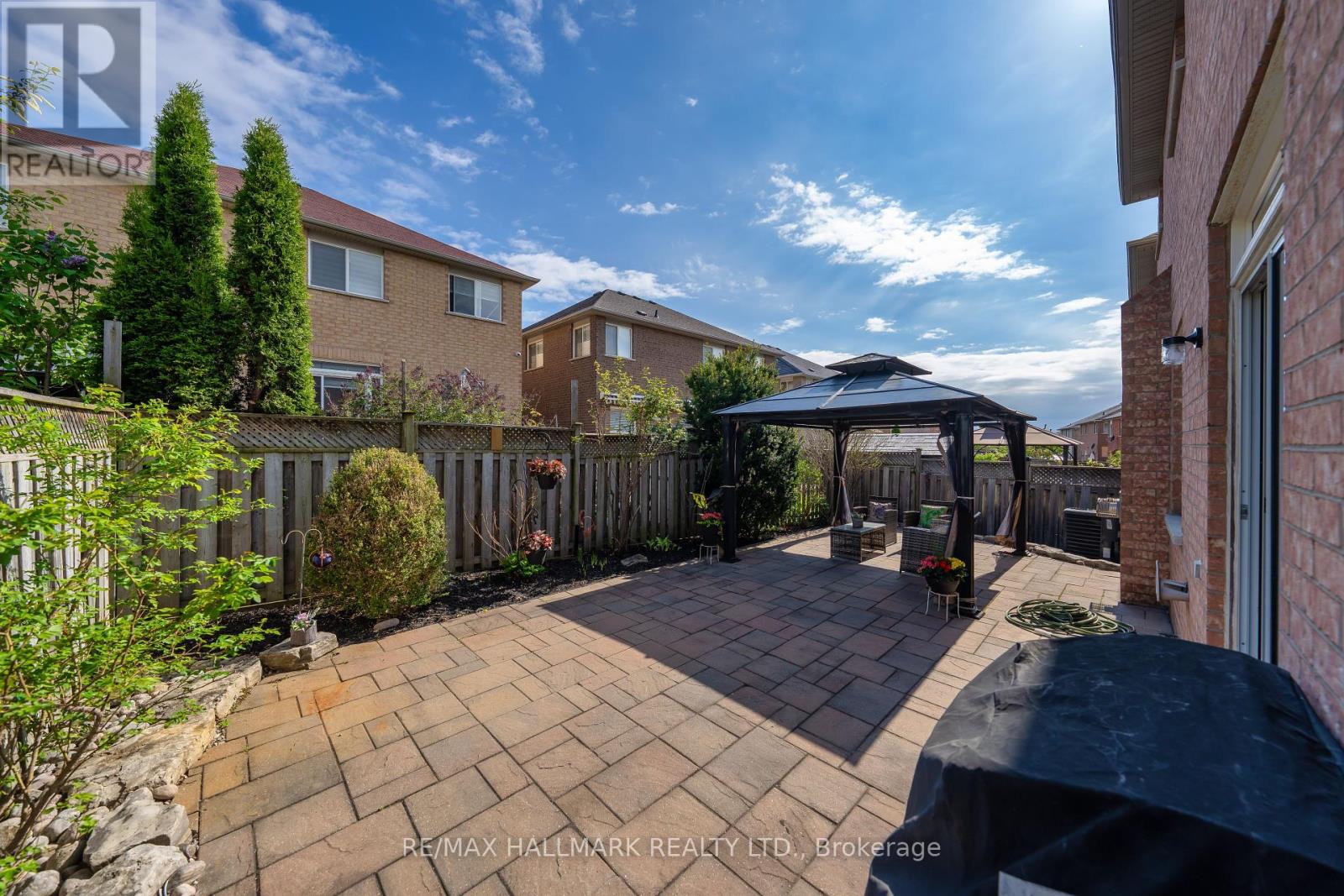 Single Family House for Sale in  VANGUARD ROAD Vaughan (Patterson) 
