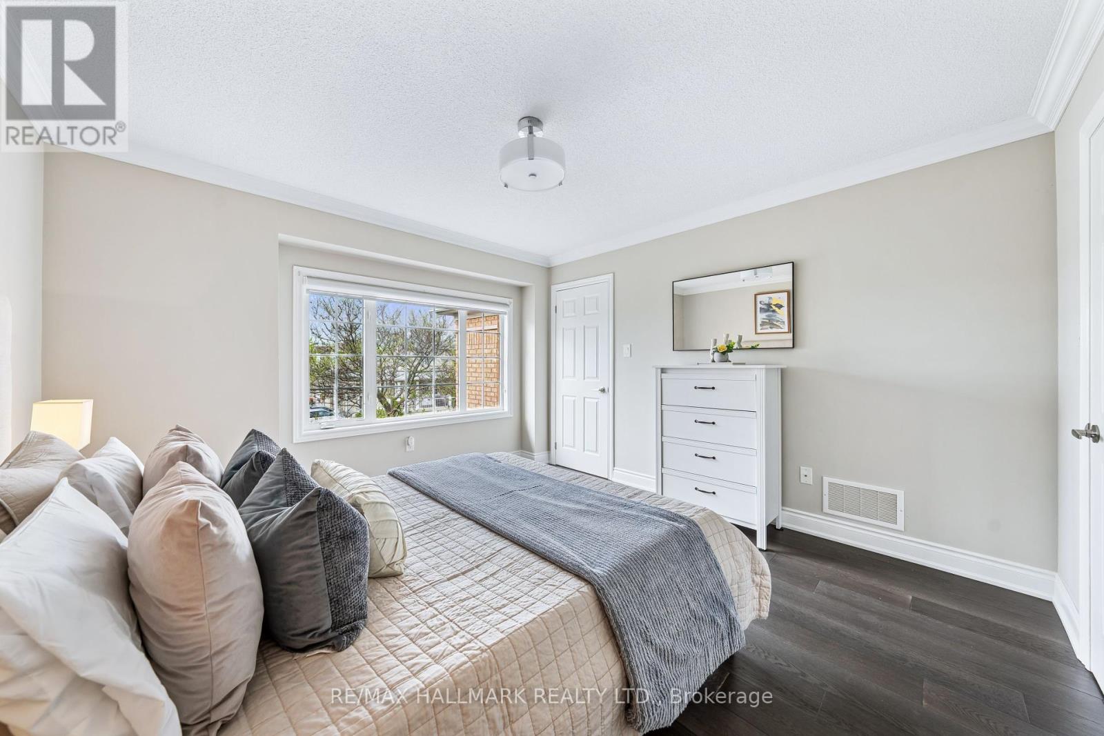 Single Family House for Sale in  VANGUARD ROAD Vaughan (Patterson) 