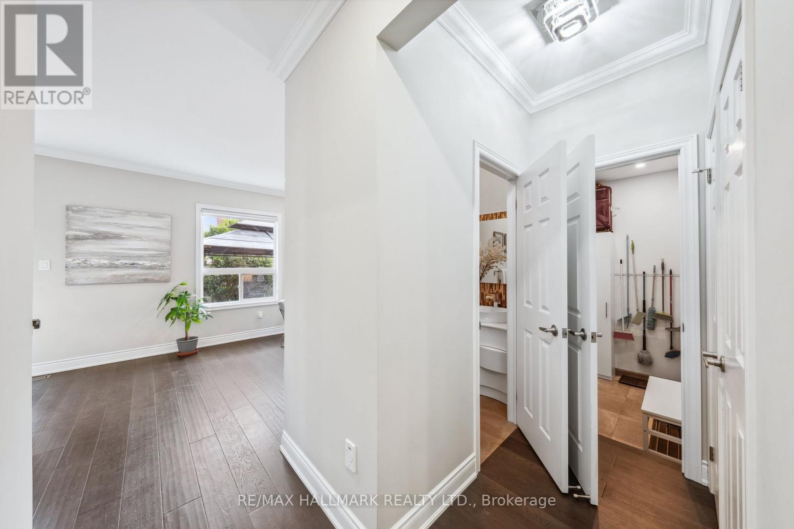 Single Family House for Sale in  VANGUARD ROAD Vaughan (Patterson) 