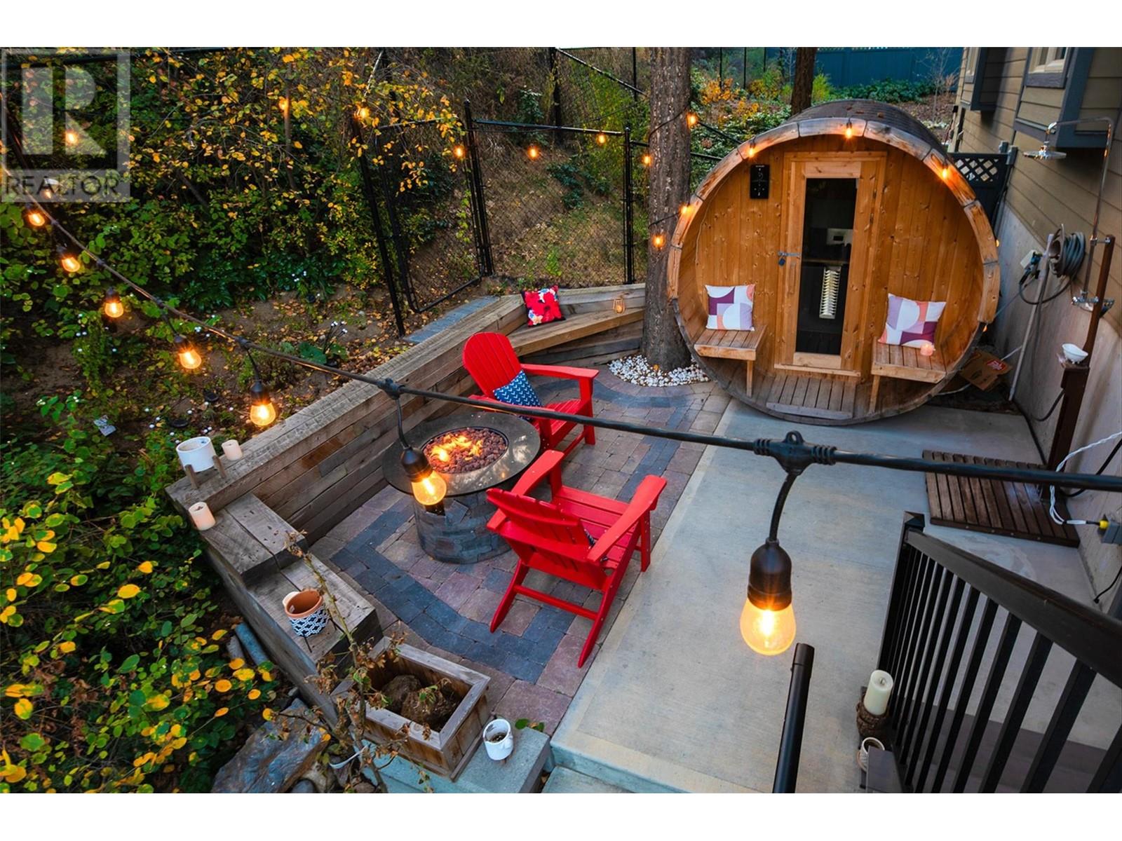 #13 2893 ROBINSON ROAD - Image 2