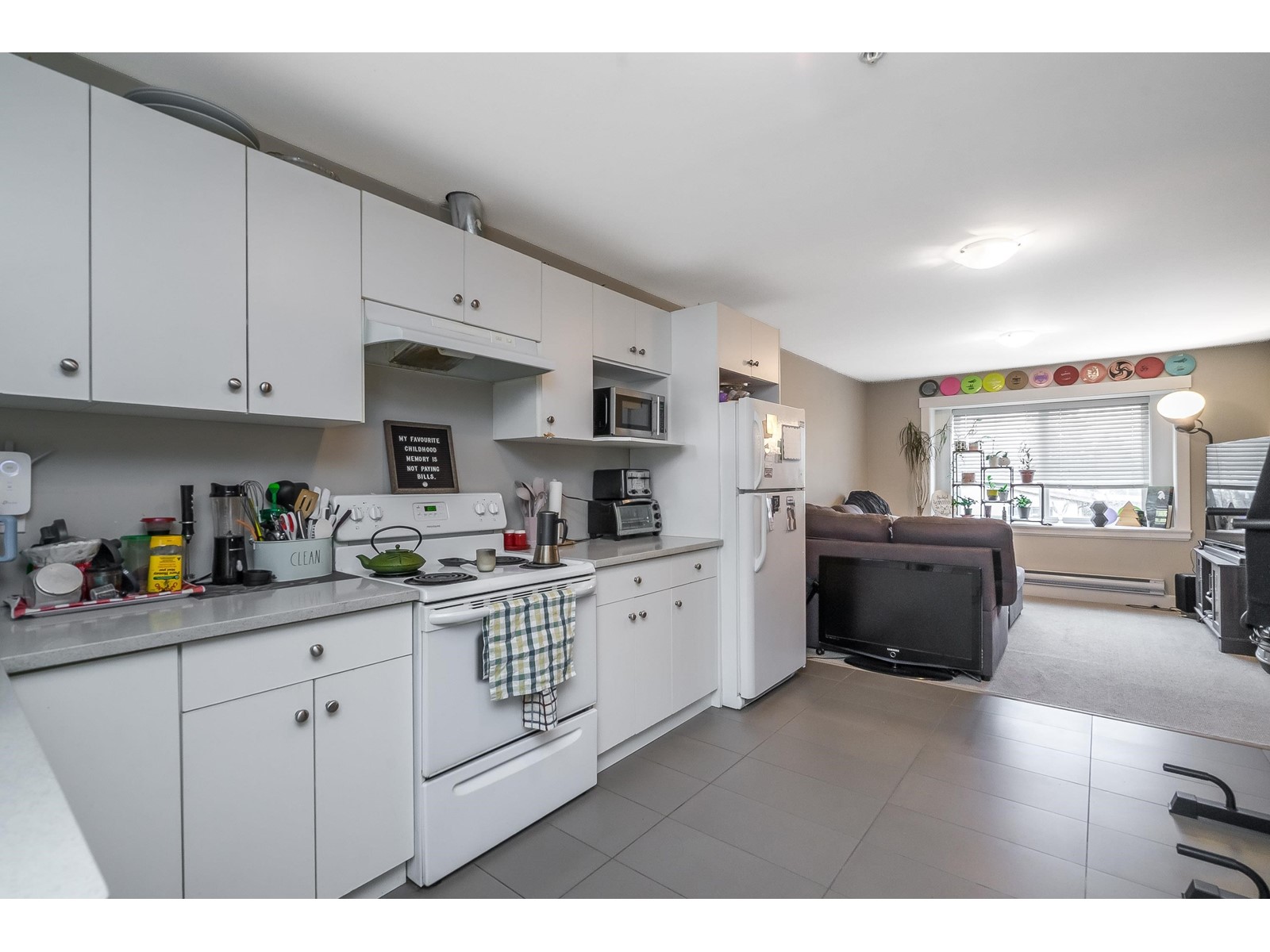 11 1426 FINLAY STREET, White Rock real estate listing R2978064