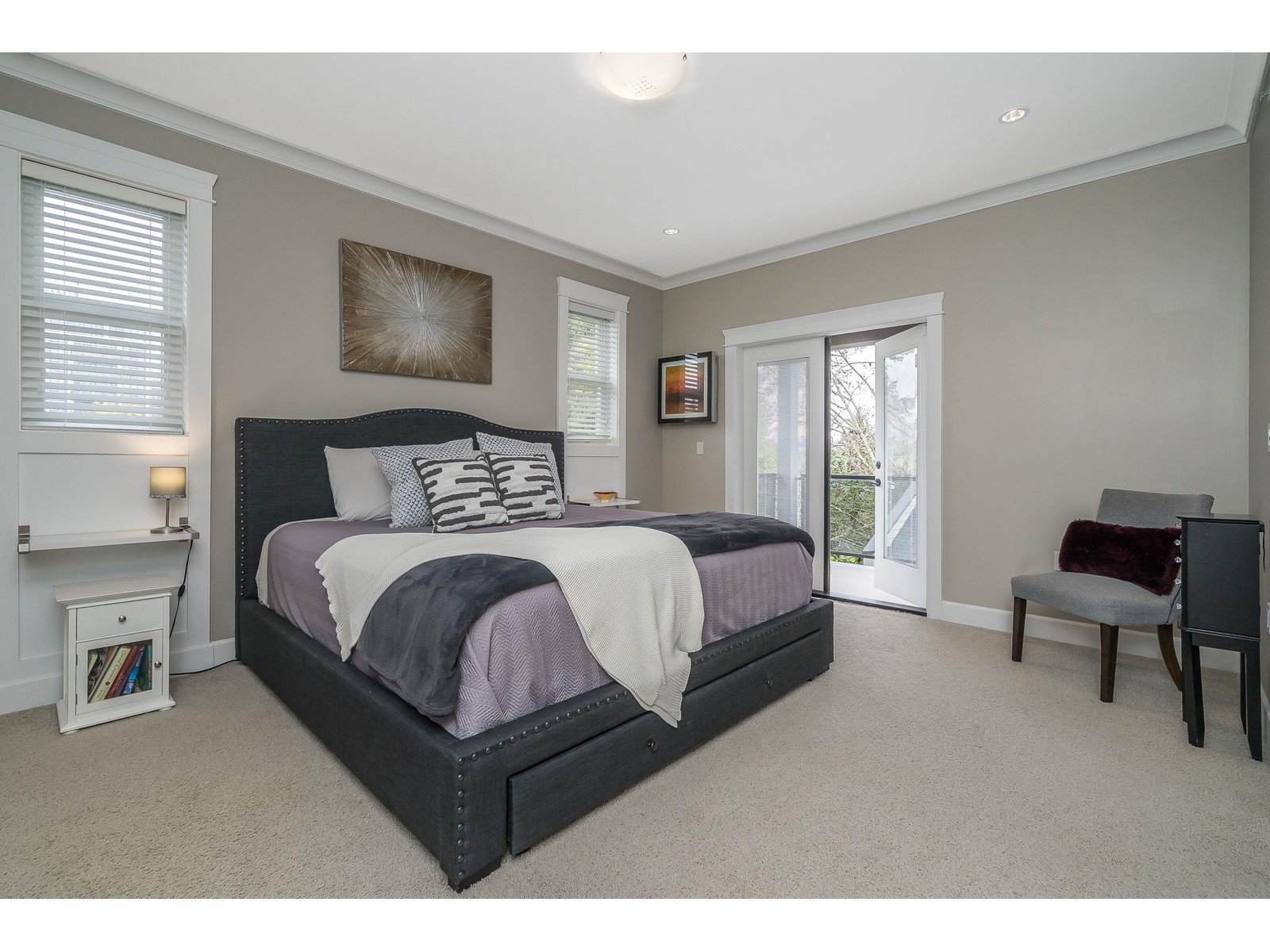 11 1426 FINLAY STREET, White Rock real estate listing R2978064