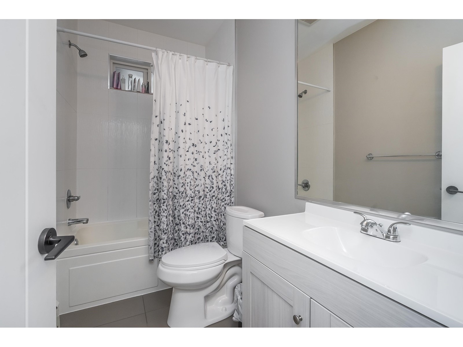 11 1426 FINLAY STREET, White Rock real estate listing R2978064