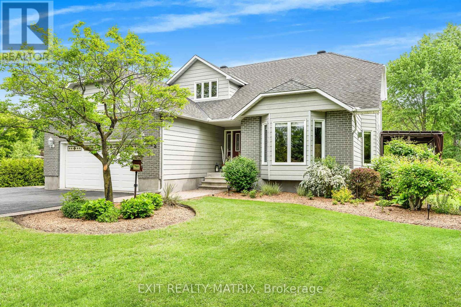 Photo 27 of 882 Du Castor Road, The Nation ON
