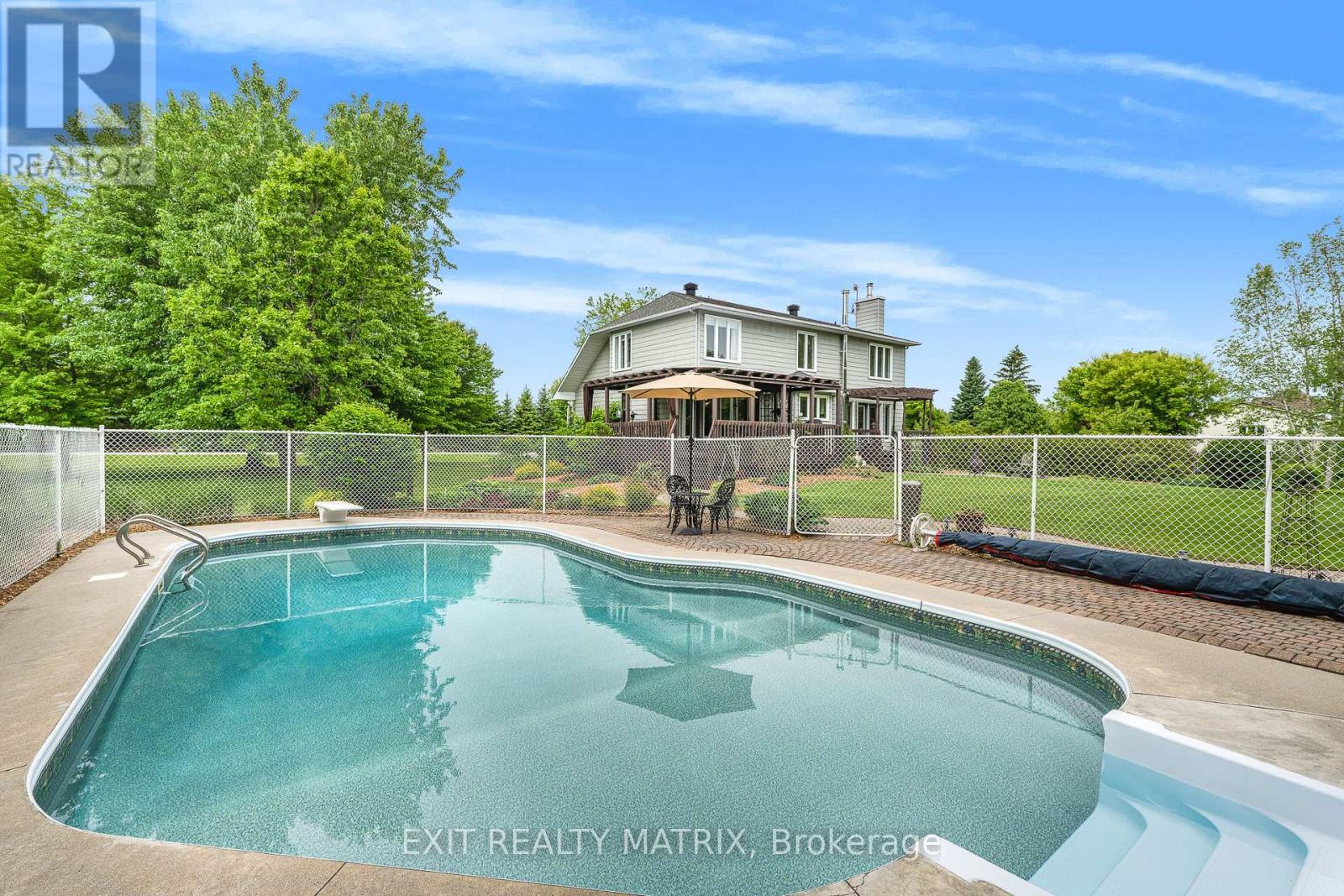 Photo 17 of 882 Du Castor Road, The Nation ON