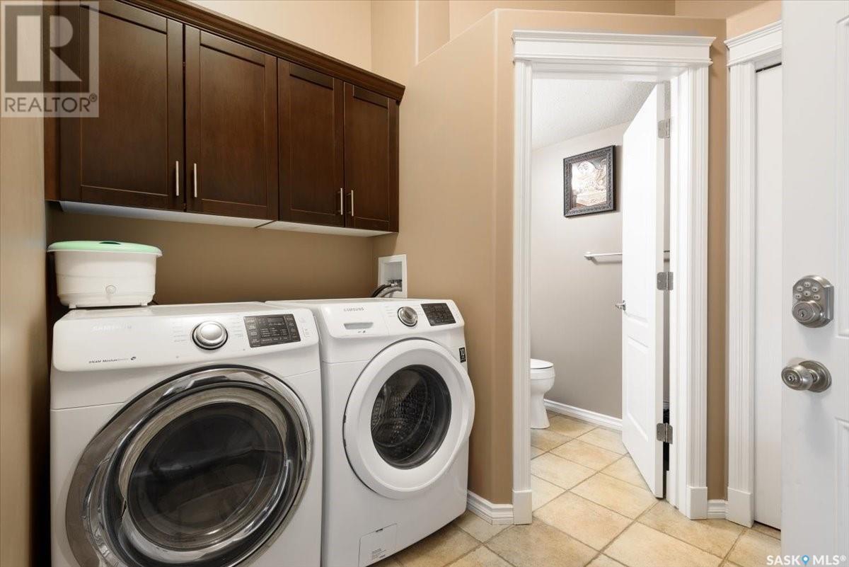 Single Family House 2 Level for Sale in  Lepine ROAD E Regina 