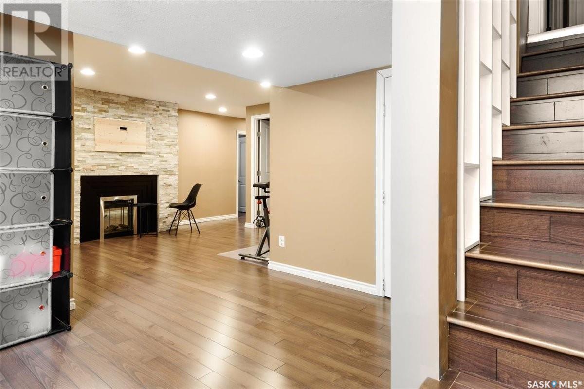Single Family House 2 Level for Sale in  Lepine ROAD E Regina 