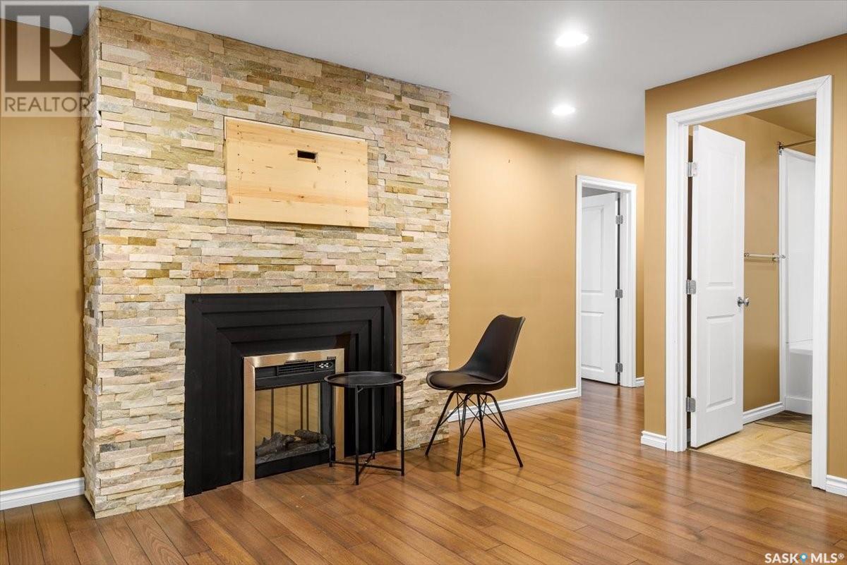 Single Family House 2 Level for Sale in  Lepine ROAD E Regina 