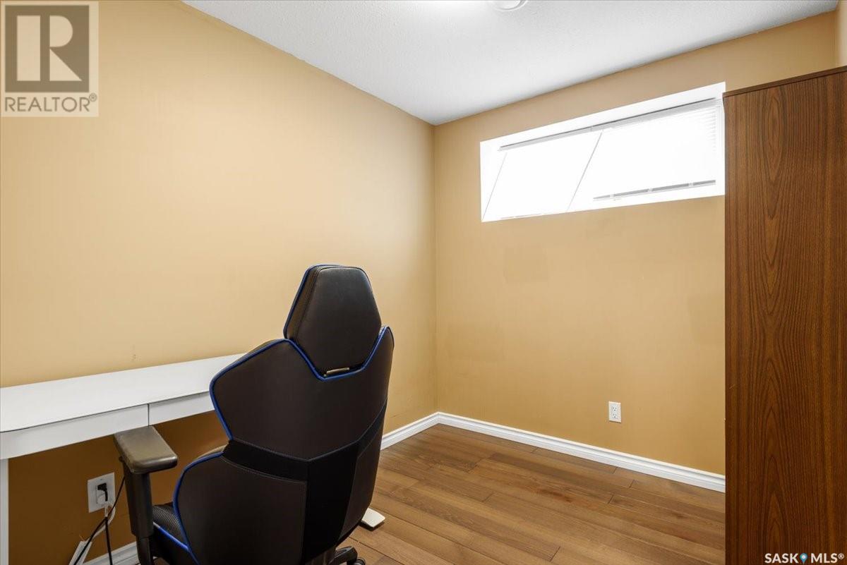 Single Family House 2 Level for Sale in  Lepine ROAD E Regina 