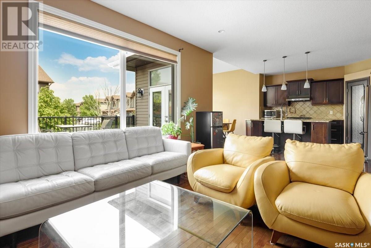 Single Family House 2 Level for Sale in  Lepine ROAD E Regina 