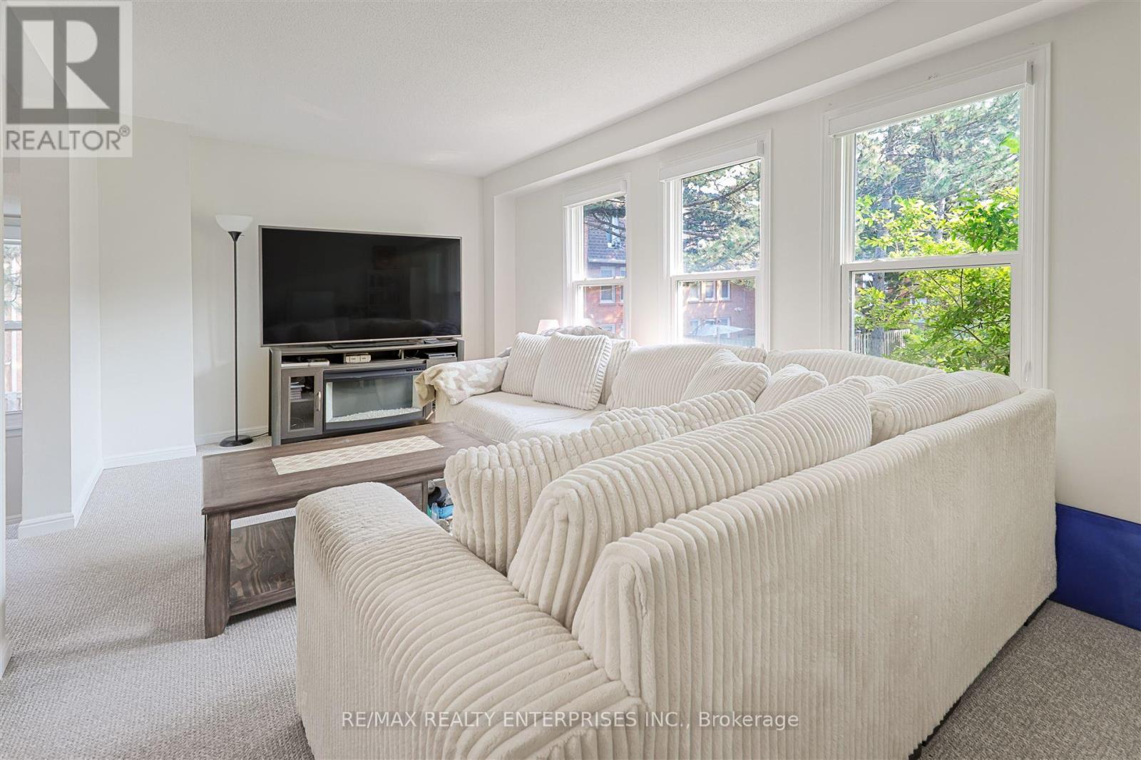 Photo 39 of 99 333 Meadows Boulevard, Mississauga ON