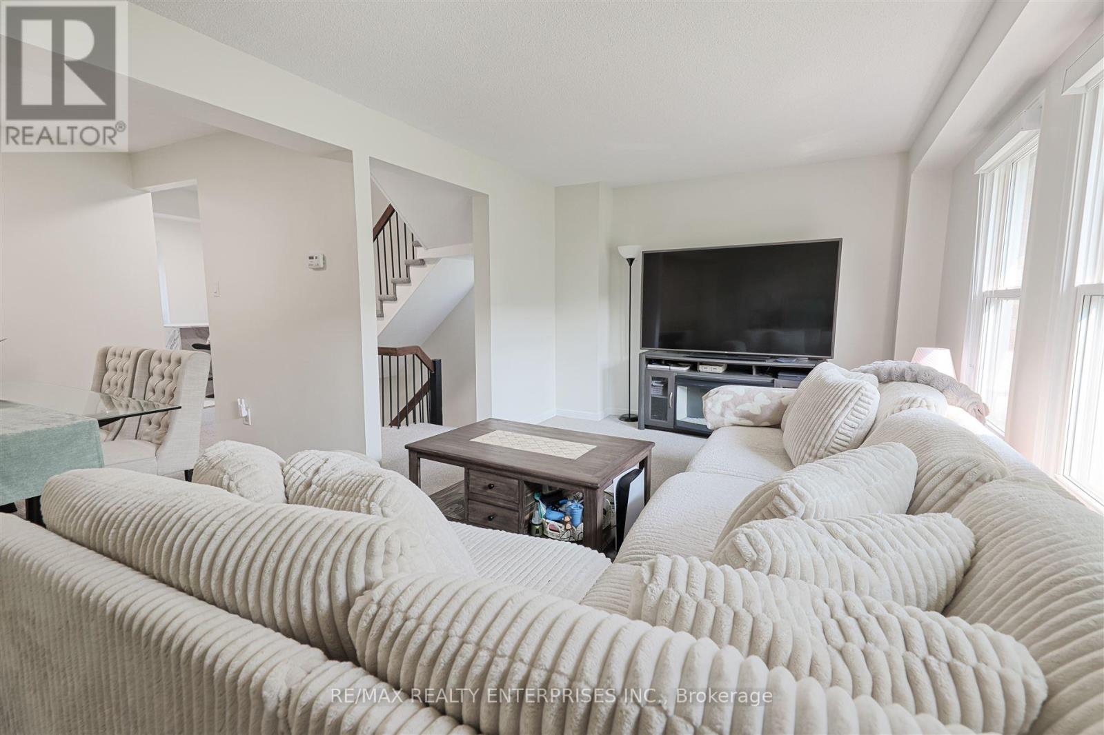Photo 1 of 99 333 Meadows Boulevard, Mississauga ON