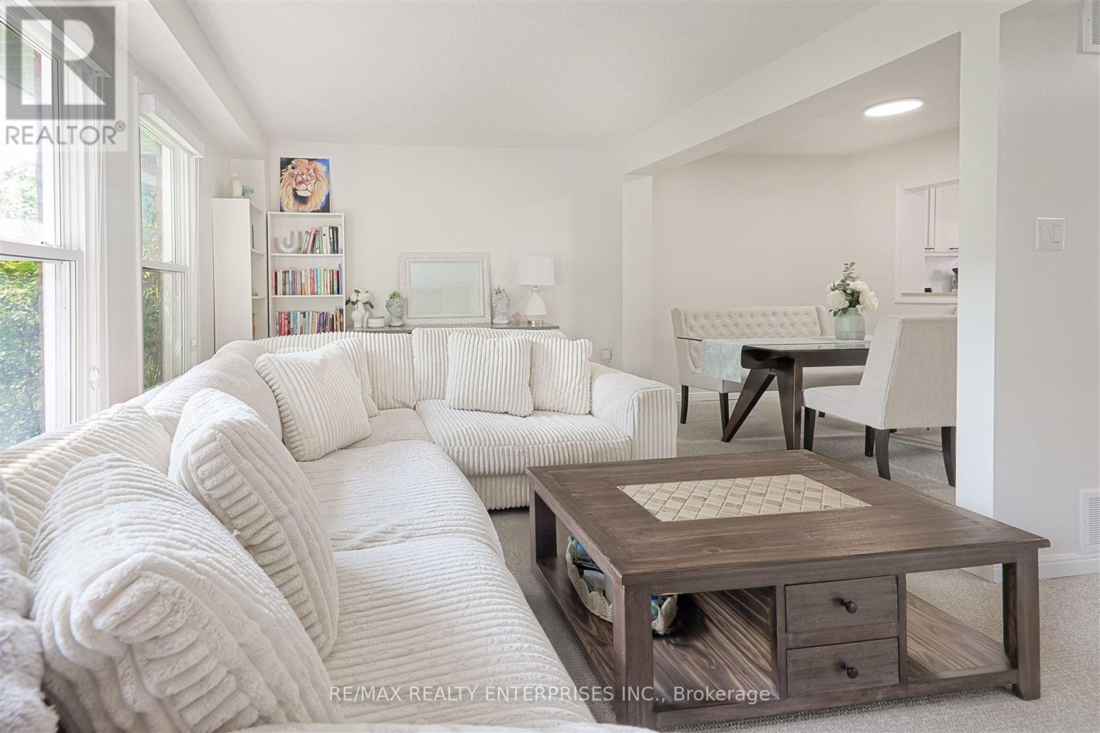 Photo 25 of 99 333 Meadows Boulevard, Mississauga ON