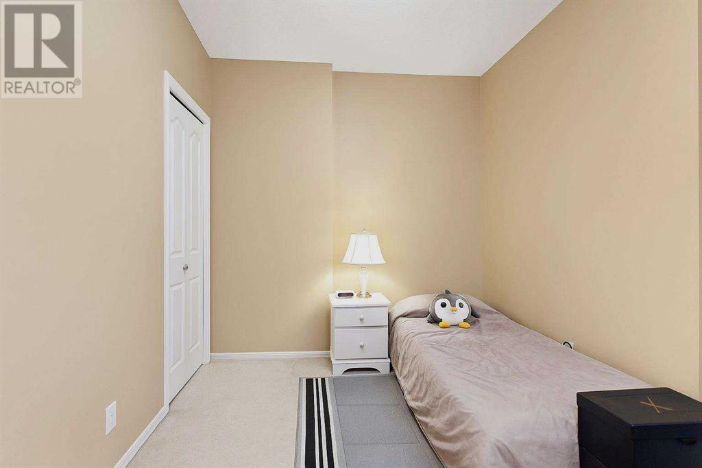 Single Family House for Sale in    Street SW Beltline Calgary 