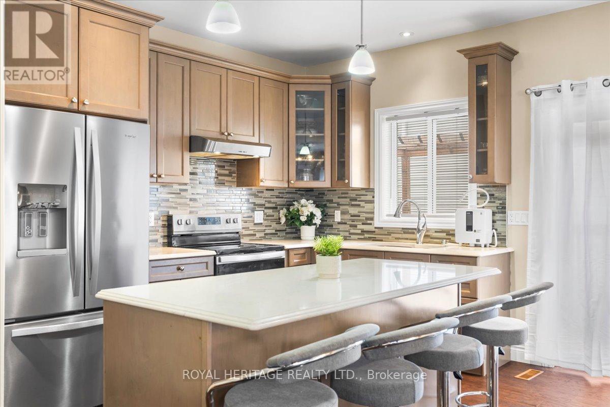 Photo 32 of 16 Cypress Drive, Belleville ON