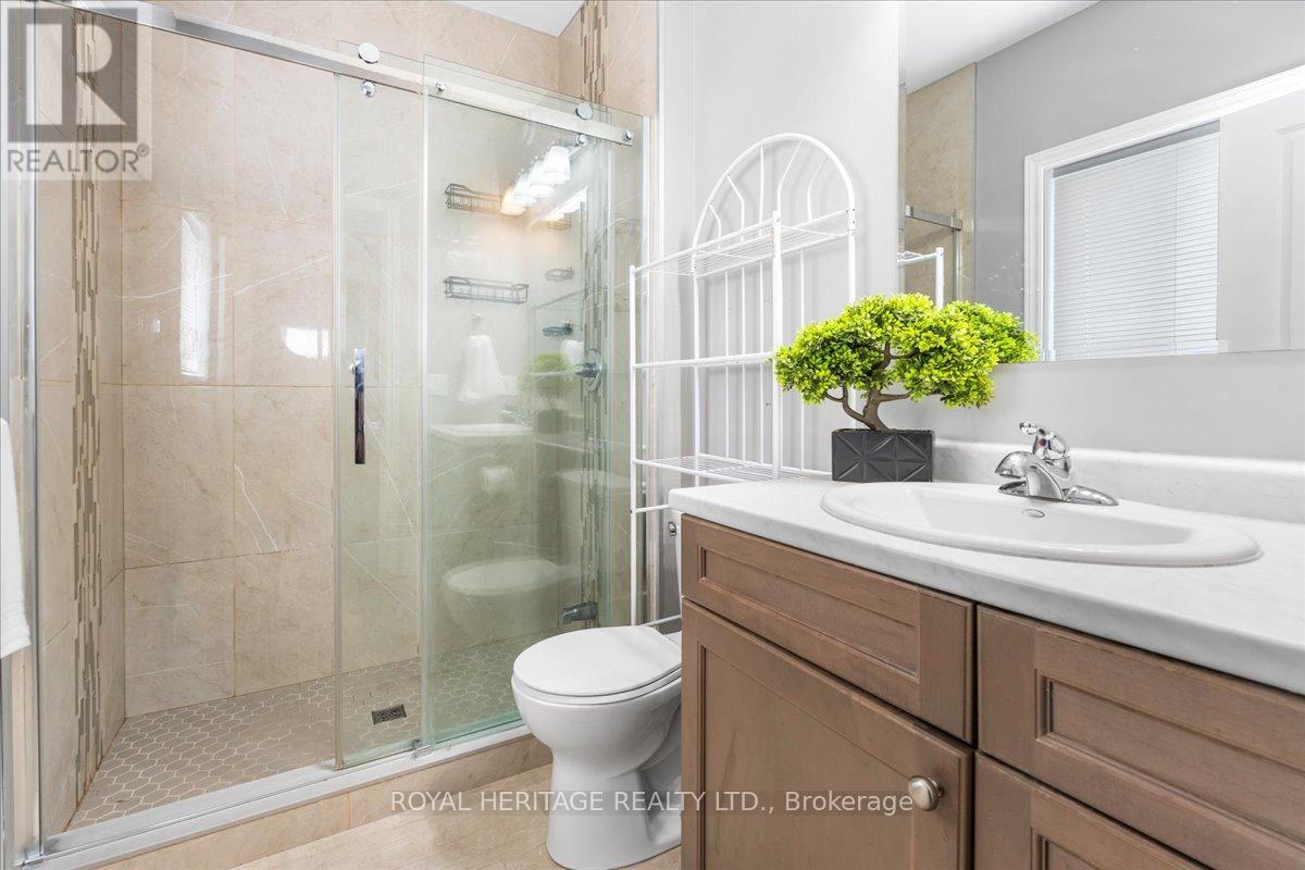 Photo 7 of 16 Cypress Drive, Belleville ON