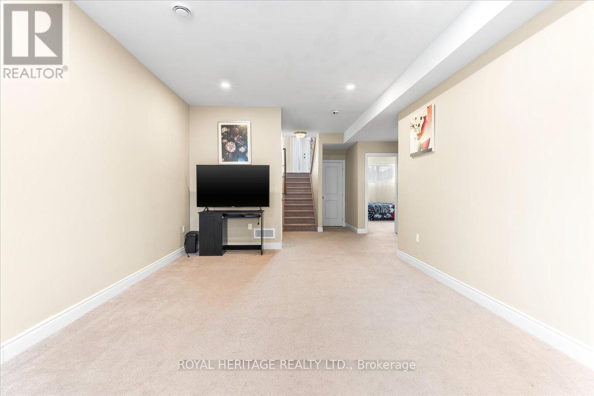 Photo 11 of 16 Cypress Drive, Belleville ON