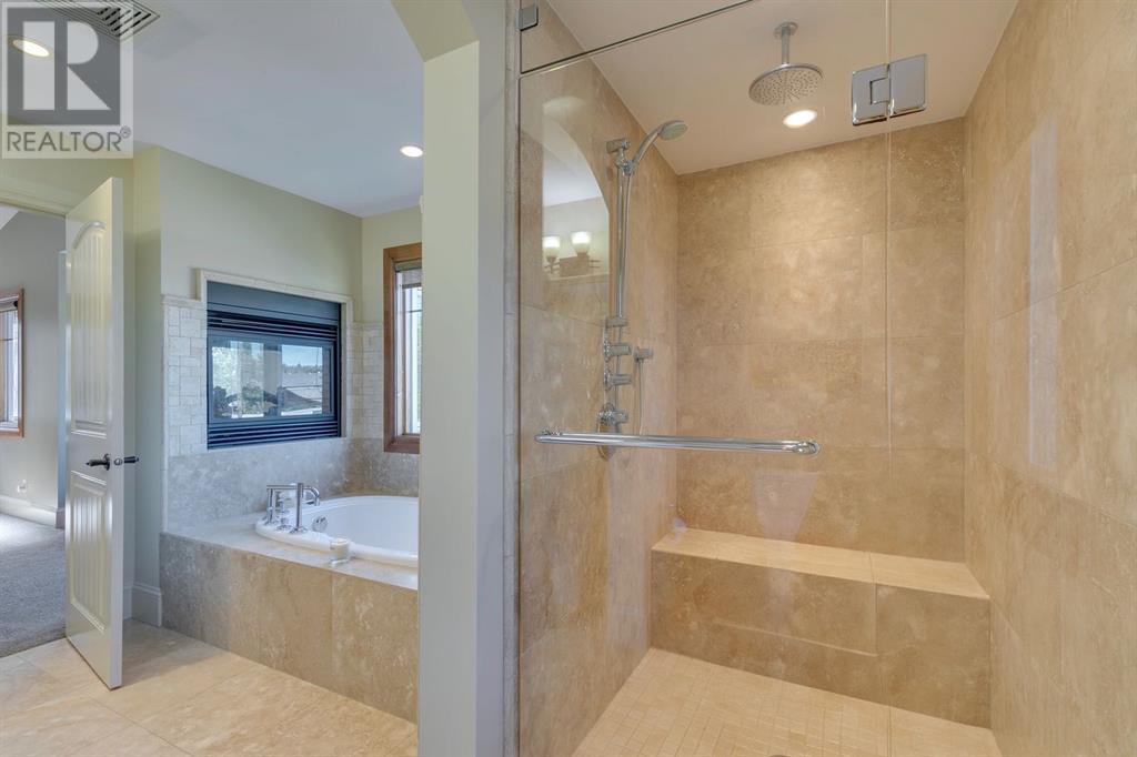 Single Family House for Sale in   Avenue NW West Hillhurst Calgary 