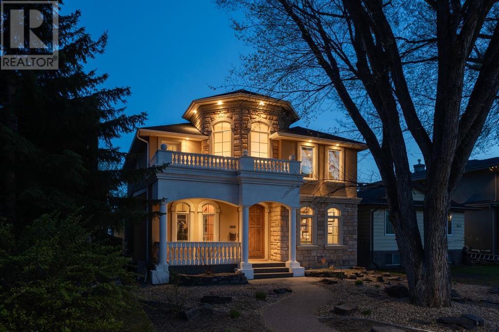 Single Family House for Sale in   Avenue NW West Hillhurst Calgary 