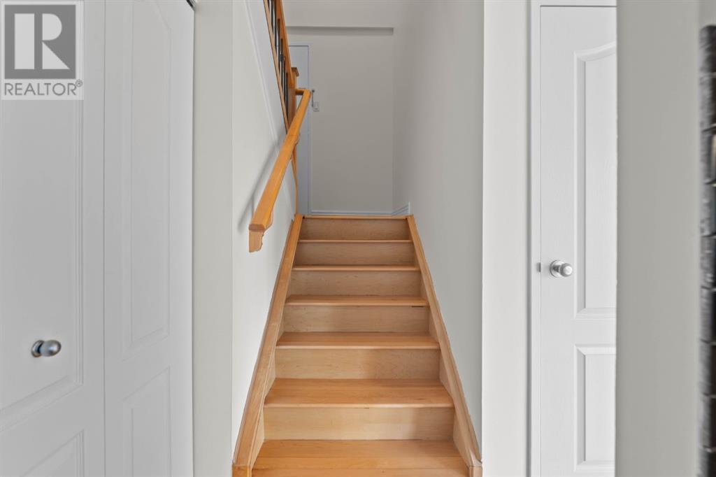 Single Family House Multi-level for Sale in    Avenue SW Beltline Calgary 
