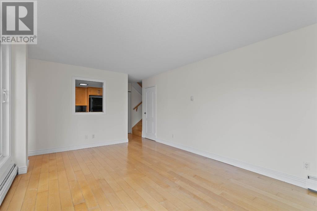 Single Family House Multi-level for Sale in    Avenue SW Beltline Calgary 