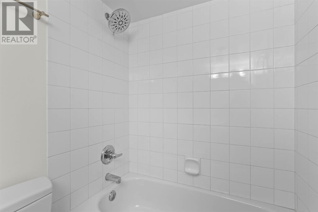 Single Family House Multi-level for Sale in    Avenue SW Beltline Calgary 