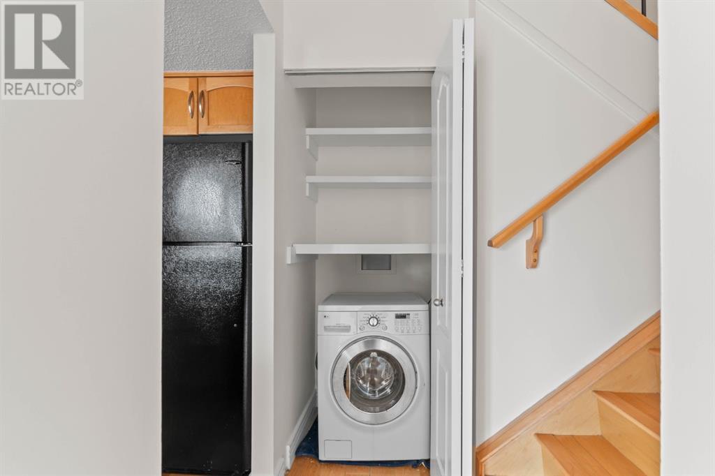 Single Family House Multi-level for Sale in    Avenue SW Beltline Calgary 