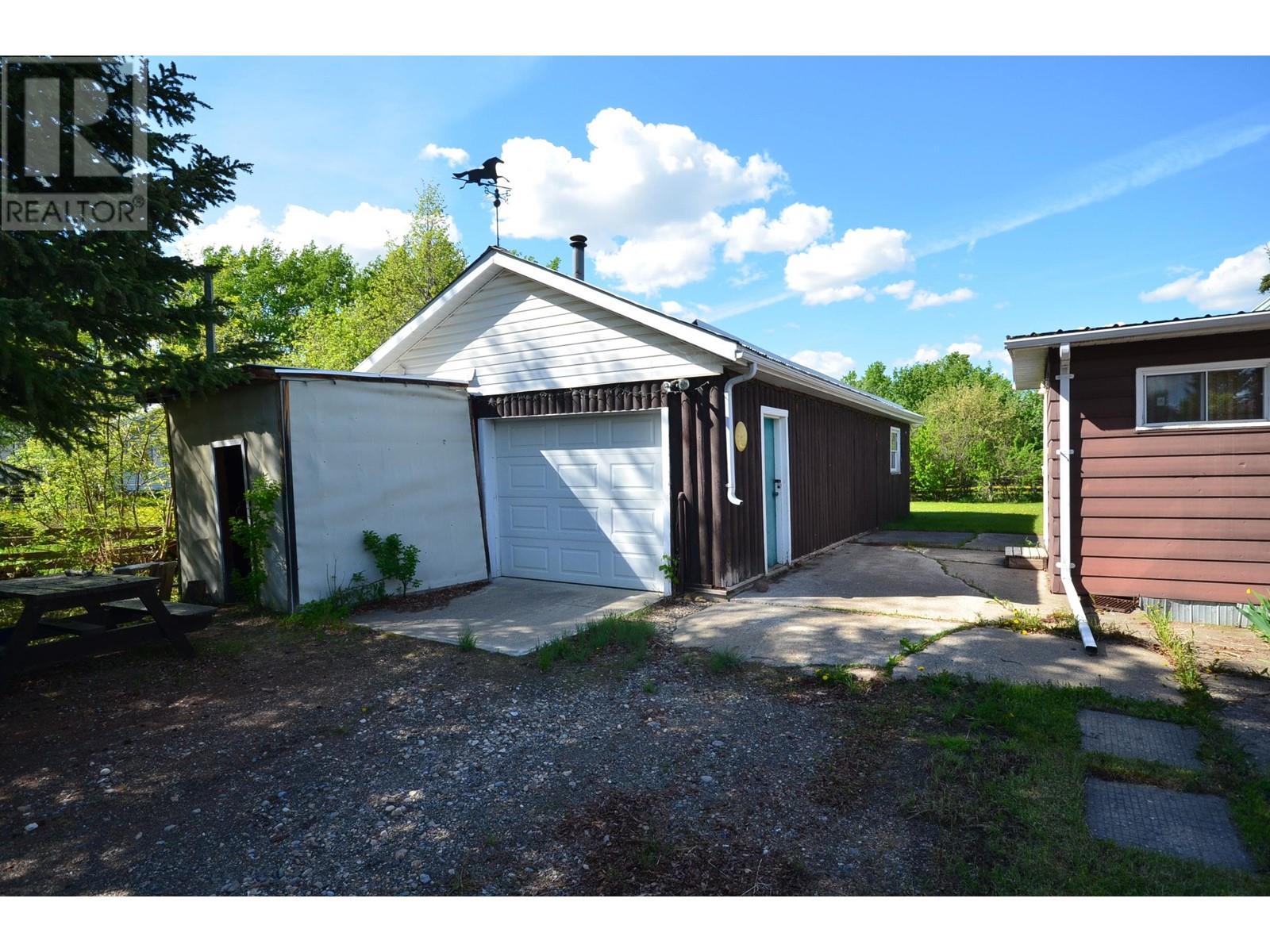 Photo 34 of 10874 261 Road, Fort St John BC