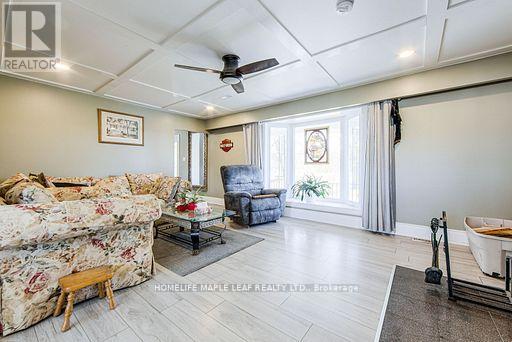 Photo 7 of 3252 15th Side Road, New Tecumseth ON