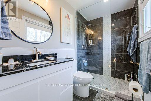 Photo 10 of 3252 15th Side Road, New Tecumseth ON