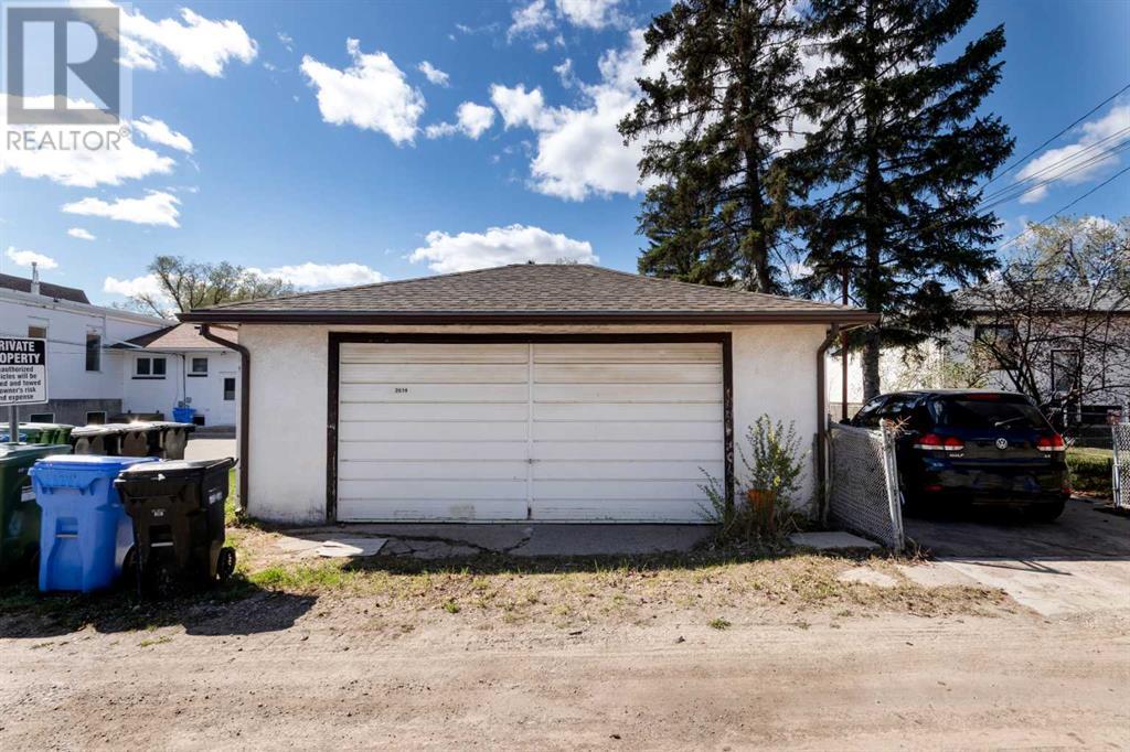 Single Family House Bungalow for Sale in   Avenue NW West Hillhurst Calgary 